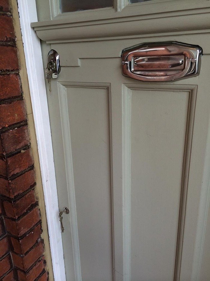  Profile Photos of Trusted Local Locksmith in Pimlico SW1 Warwick Way - Photo 8 of 11
