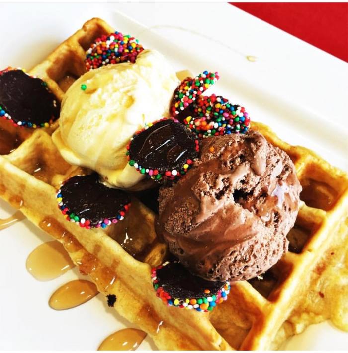  Hot Waffles of Cold Rock Ice Creamery Aspley 7/1378 Gympie Road - Photo 13 of 13