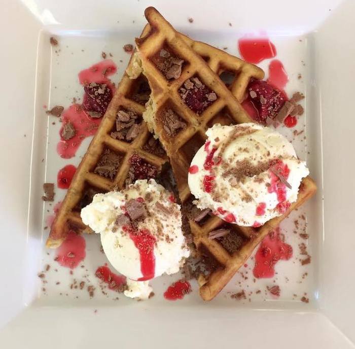  Hot Waffles of Cold Rock Ice Creamery Aspley 7/1378 Gympie Road - Photo 1 of 13