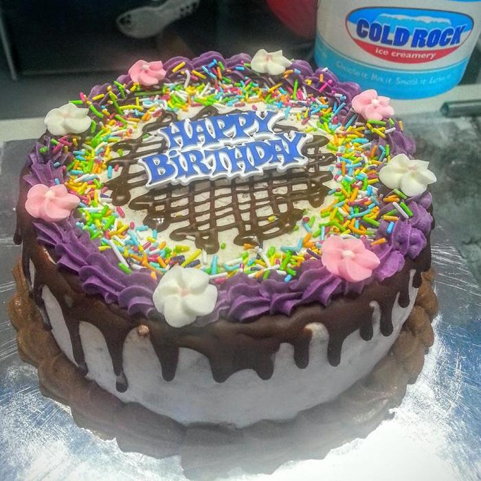 Cold Rock ice cream cakes of Cold Rock Ice Creamery Aspley 7/1378 Gympie Road - Photo 10 of 56