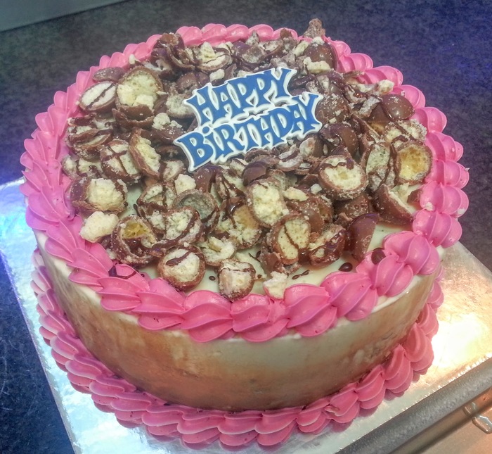  Cold Rock ice cream cakes of Cold Rock Ice Creamery Aspley 7/1378 Gympie Road - Photo 31 of 56