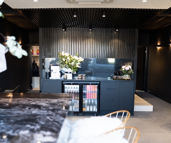  New Album of EMVHAIR 51 Octavia Street - Photo 1 of 3
