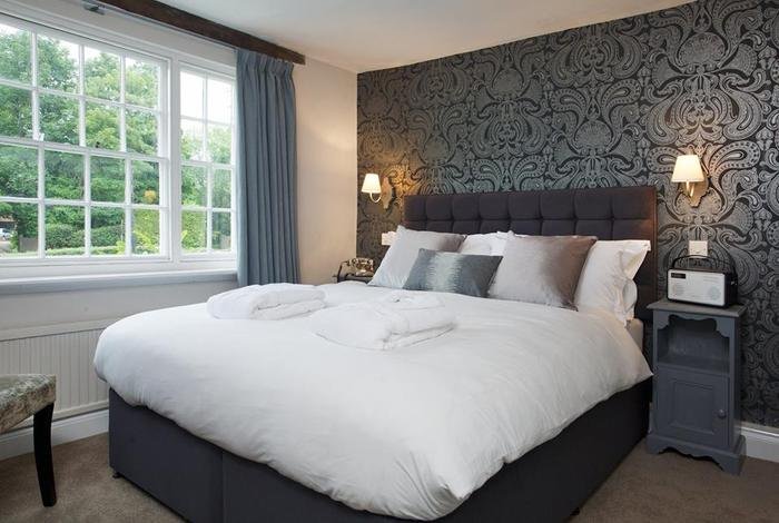  Profile Photos of The Queen's Inn Rye Road - Photo 11 of 27