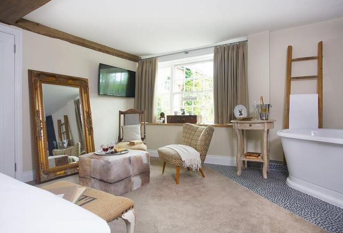  Profile Photos of The Queen's Inn Rye Road - Photo 10 of 27