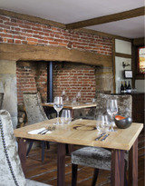  The Queen's Inn Rye Road 
