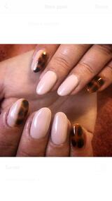 Vic's Creative Nails, England