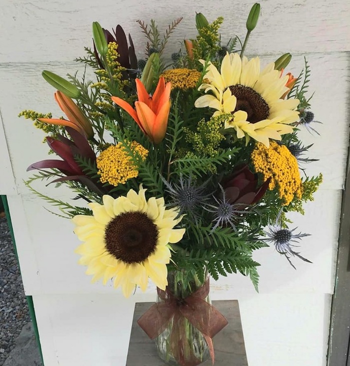  Just Because Flowers & Gifts of Just Because Flowers & Gifts 645 East State Street - Photo 2 of 7