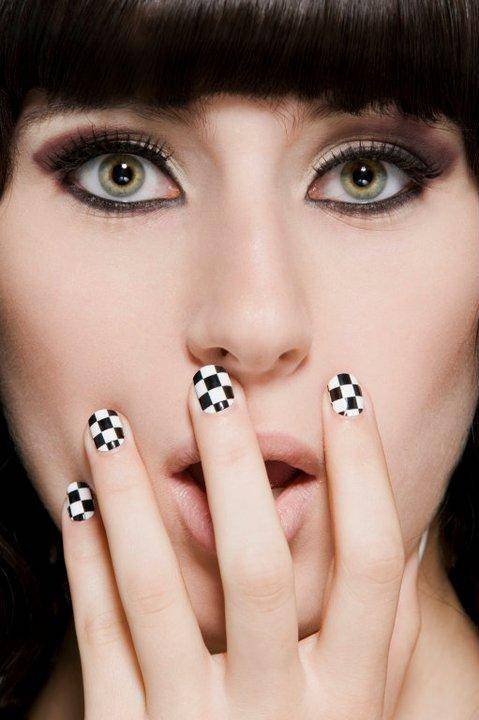Minx Black and White Checkers Minx of Enchanting Beauty Mobile Beauty & Holistic Therapist Mobile Beauty & Holistic Therapist - Photo 2 of 10