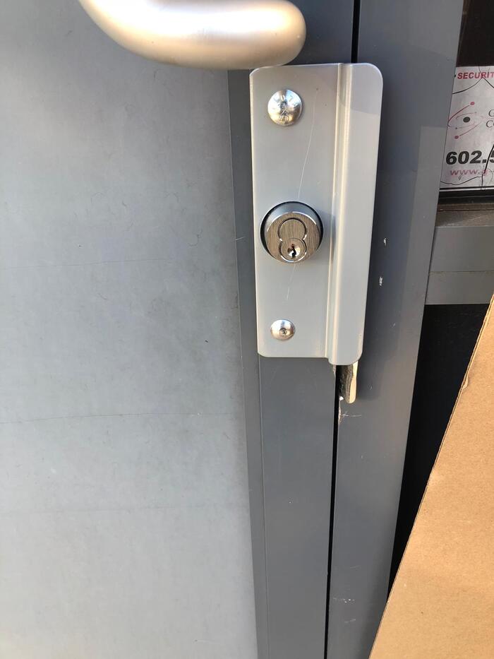  New Album of Lucky Locksmith St. Louis 12074 Ladue Rd - Photo 3 of 10