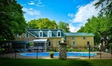  Nevis Estate Bed & Breakfast 61 Drummond Street West 