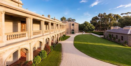  Profile Photos of Lancemore Mansion Hotel Werribee Park K Road - Photo 3 of 3