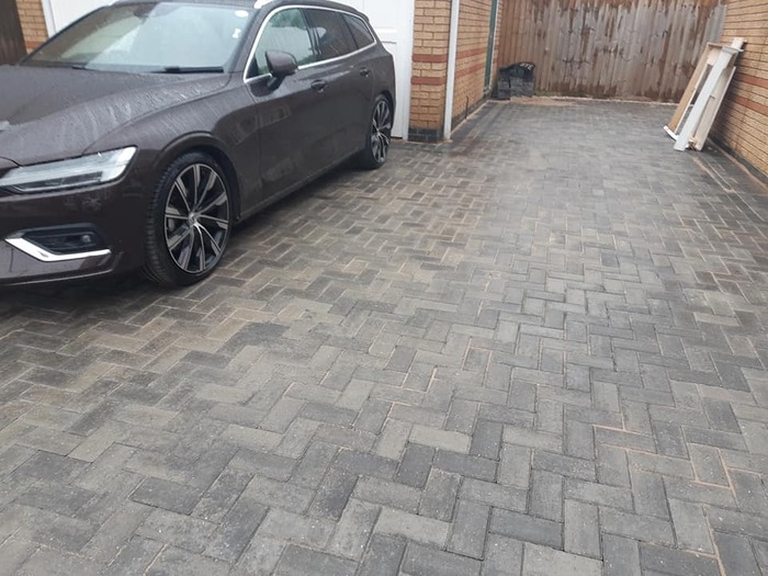  Profile Photos of Signature Driveways 20, Station Road, Winslow - Photo 6 of 14