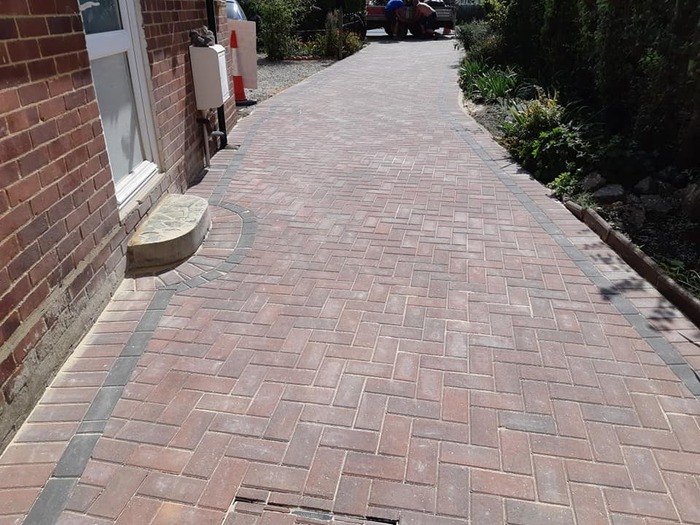  Profile Photos of Signature Driveways 20, Station Road, Winslow - Photo 12 of 14