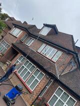  London Guttering 161 Edgar Road 