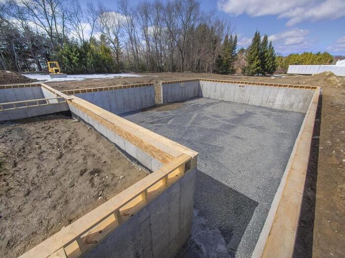  New Album of Stratford Concrete 59 Warwick Road - Photo 5 of 5