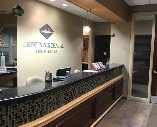  Office tour of Great Neck Dental Associates 611 Northern Blvd #100 - Photo 7 of 8