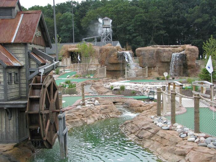  Harris Mini Golf Courses  of Harris Miniature Golf Courses Inc. 631 N Keyser Avenue - Photo 2 of 5
