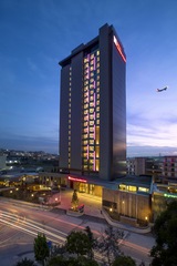  Hilton Garden Inn Istanbul Ataturk Airport Yenibosna Merkez Mh, YalÃ§Ä±n KoreÅŸ Cd No:14 