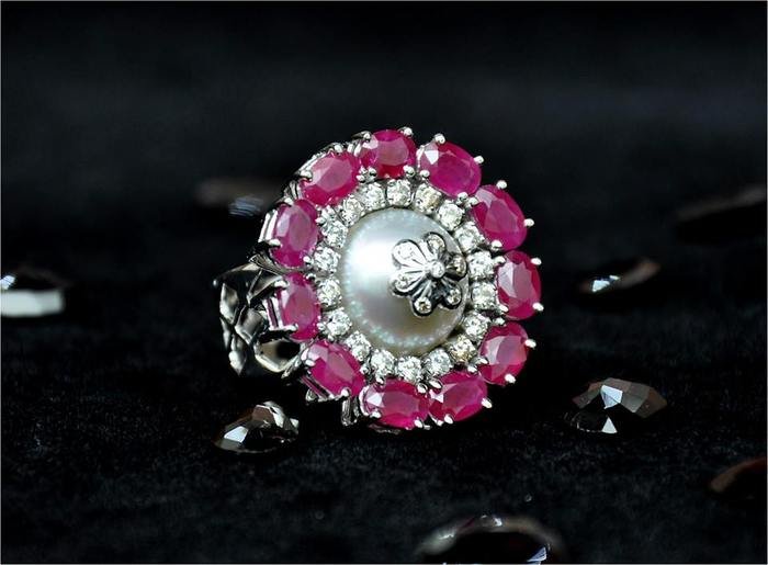  New Album of Motisons Jewellers SB-110, Lalkothi, Tonk Road, Sawai Ram Singh Road, Lalkothi - Photo 1 of 13