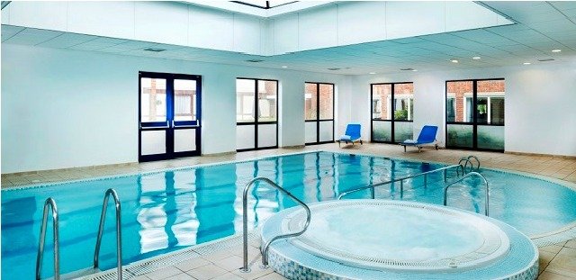  Profile Photos of Park Inn by Radisson Harlow Southern Way - Photo 6 of 11