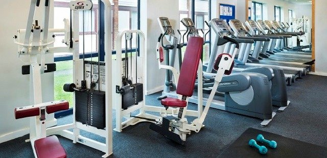  Profile Photos of Park Inn by Radisson Harlow Southern Way - Photo 7 of 11