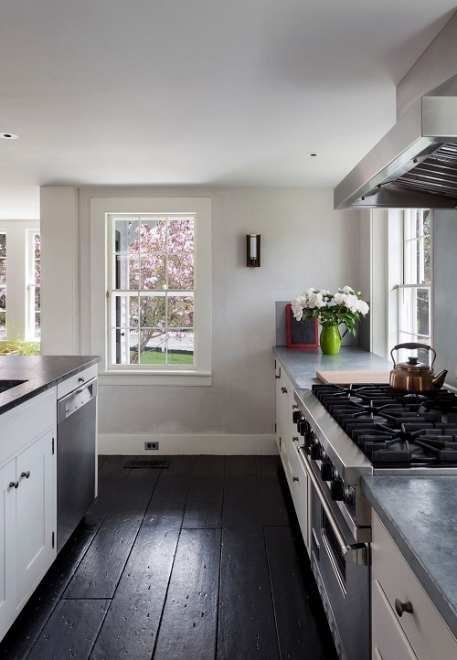  Profile Photos of Kim Ronemus Interiors 213 Wood St - Photo 2 of 12