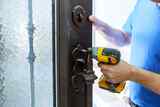 Green Locksmith, Hoxton West, UK