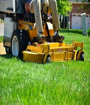  Profile Photos of Evansville Lawn Pros 1771 Vann Ave. - Photo 1 of 1