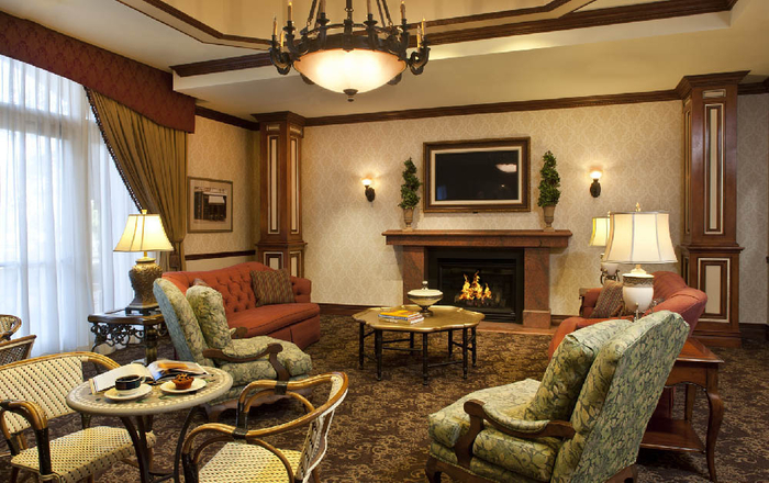 independent living Profile Photos of MorningStar Senior Living of Pasadena 951 S Fair Oaks Ave - Photo 5 of 11
