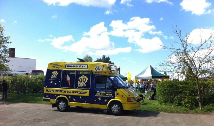  Profile Photos of Robert's Ice Cream Van Hire Rainham - Photo 1 of 7