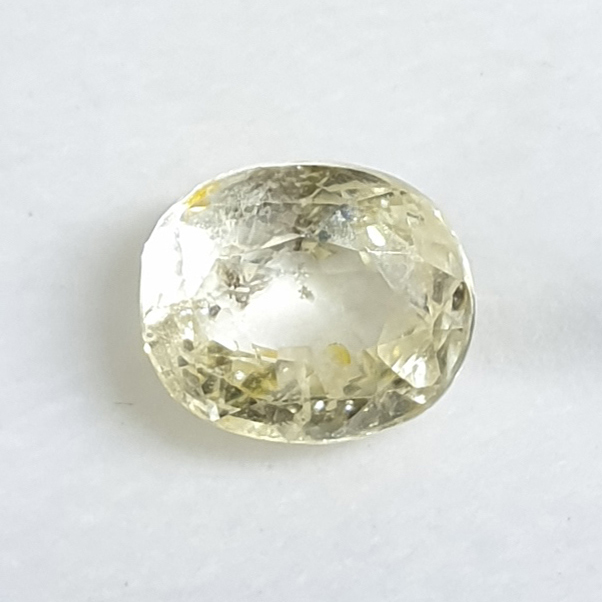  White Sapphire of Shine Stones, Buy Online Natural Certified Gemstones 1279, 3rd Floor, Mahadev Johri Street, Gopal ji Ka Rasta, Johri Bazar, Jaipur-302003, India - Photo 4 of 7