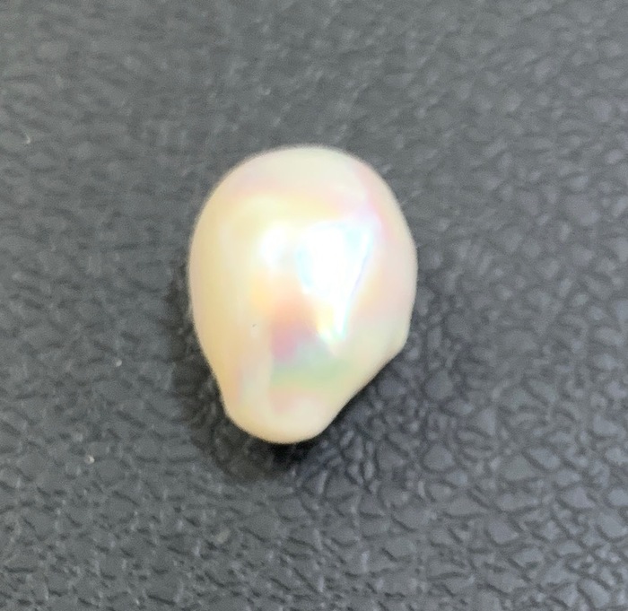  Pear/ Catsye of Shine Stones, Buy Online Natural Certified Gemstones 1279, 3rd Floor, Mahadev Johri Street, Gopal ji Ka Rasta, Johri Bazar, Jaipur-302003, India - Photo 1 of 9