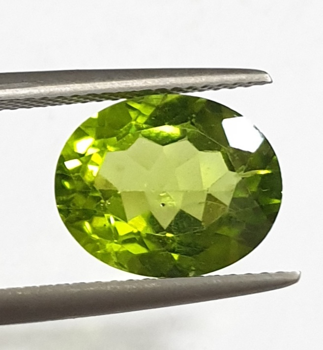  Peridot of Shine Stones, Buy Online Natural Certified Gemstones 1279, 3rd Floor, Mahadev Johri Street, Gopal ji Ka Rasta, Johri Bazar, Jaipur-302003, India - Photo 3 of 4