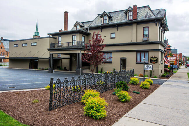  Profile Photos of Dale Ranck Cremation & Funeral Care 125 N Front St - Photo 11 of 17