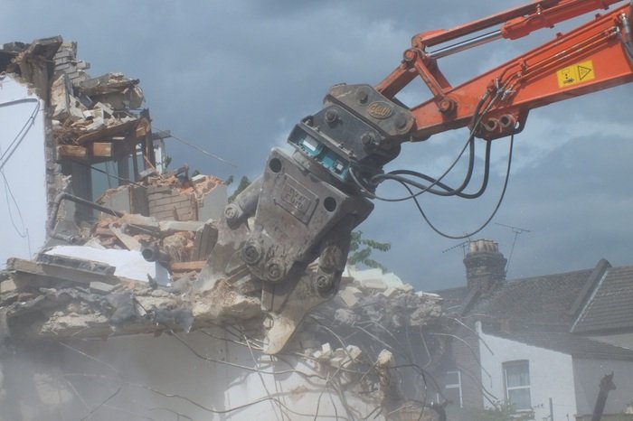 Demolition of Community Centre New Album of Randall Contracting Limited Unit 12, Dagenham Business Centre, 123 Rainham Road North - Photo 3 of 5