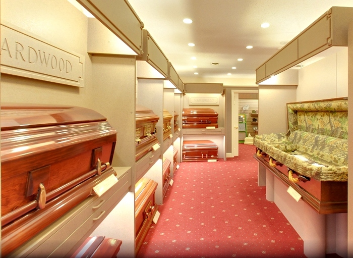  Profile Photos of Quinn Funeral Home, Inc. 728 W 9th St - Photo 6 of 13
