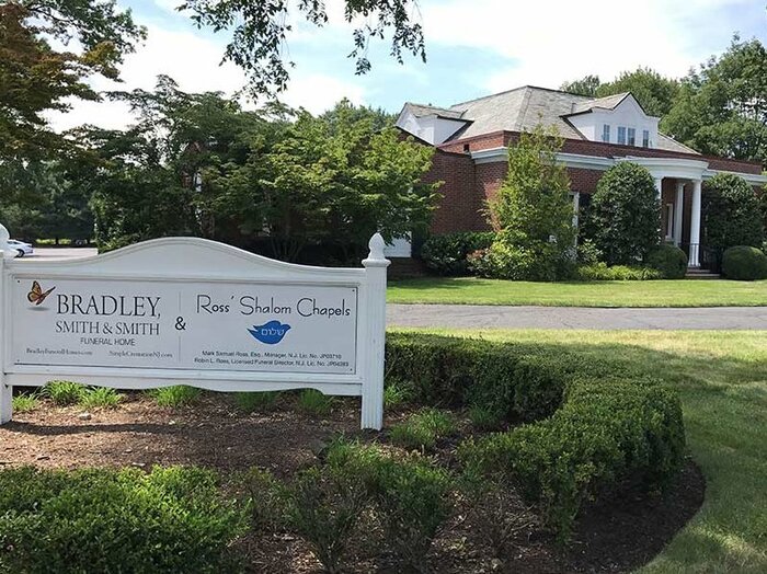  Profile Photos of Bradley, Smith & Smith Funeral Home 415 Morris Ave - Photo 11 of 17