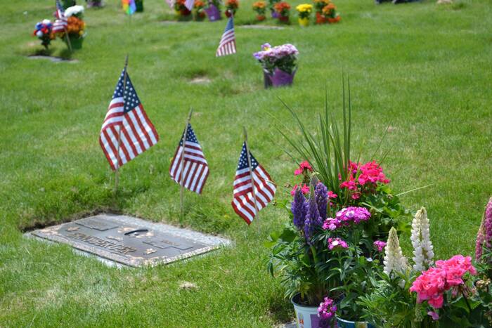  Profile Photos of Lindquist's Ogden Mortuary 3408 Washington Blvd - Photo 11 of 30