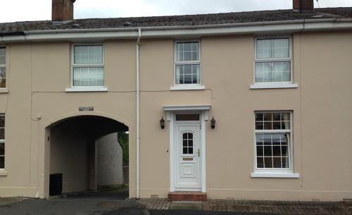  Profile Photos of Power Property Solutions 85 Rossmara Park, Warrenpoint - Photo 4 of 4