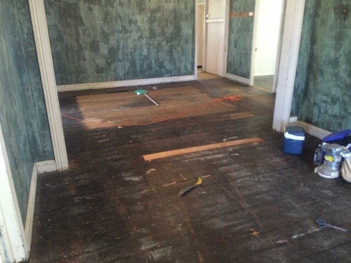 Hoop pine floor covered with black japan New Album of Budget Floor Sanding 160 Lytton Rd - Photo 6 of 11