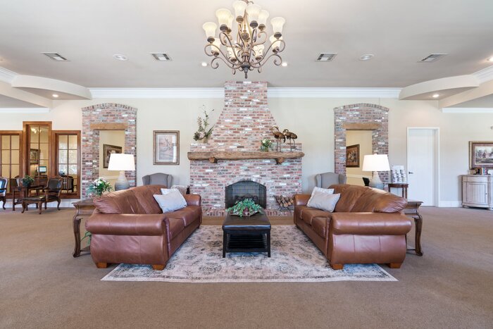 Profile Photos of Brandon G. Thompson Funeral Home 12012 Highway 190 W - Photo 10 of 17