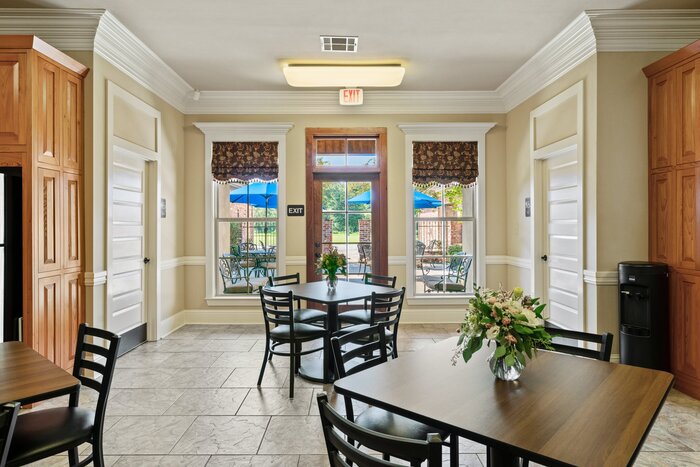 Profile Photos of Brandon G. Thompson Funeral Home 12012 Highway 190 W - Photo 11 of 17