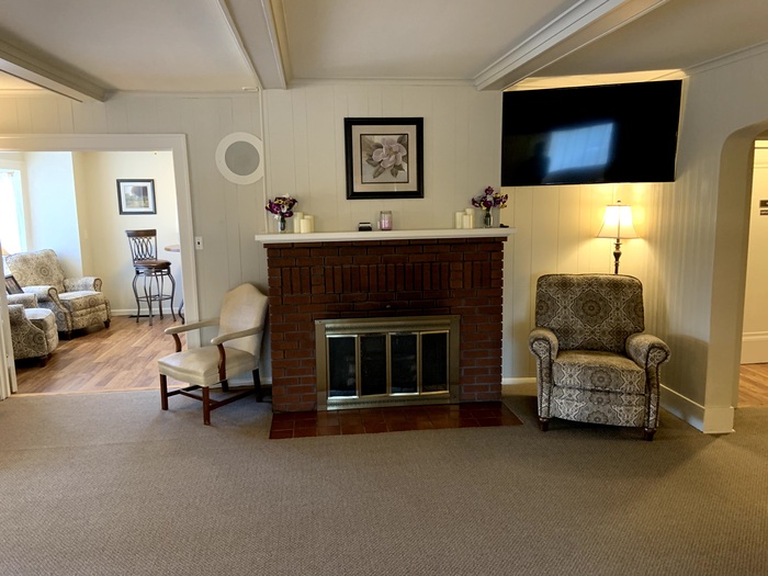  Profile Photos of Sherrie Bream & Kenneth H. Sherrie Funeral Home 4521 Main St - Photo 3 of 4