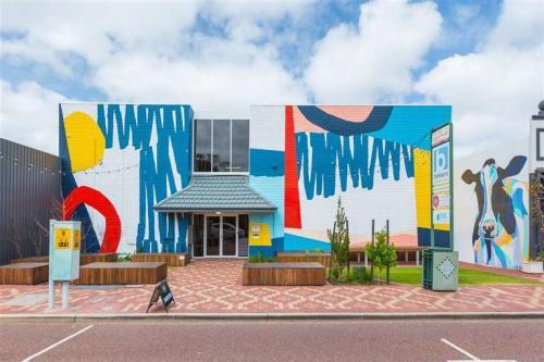  Profile Photos of Bekkers Suite 5, 884 Beaufort Street - Photo 2 of 3