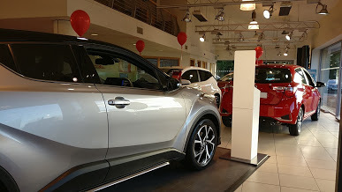  Profile Photos of Struan Toyota Dundee Jack Martin Way, Forfar Road - Photo 3 of 4