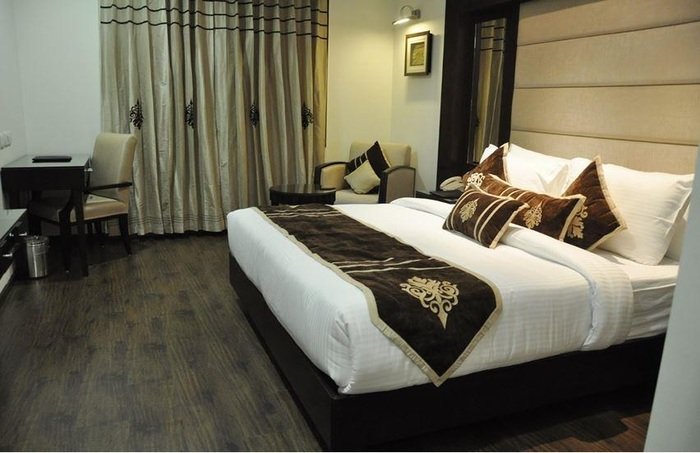  Profile Photos of Hotel Pitrashish Pride 98, Najafgarh Kapashera Road, Kapas Hera Extension - Photo 4 of 9