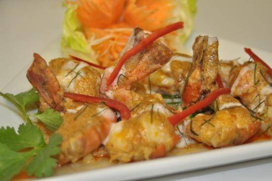  Profile Photos of Cha Plu Thai Restaurant  222-224 Fulham Road - Photo 2 of 4