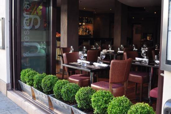 Profile Photos of Cha Plu Thai Restaurant  222-224 Fulham Road - Photo 3 of 4