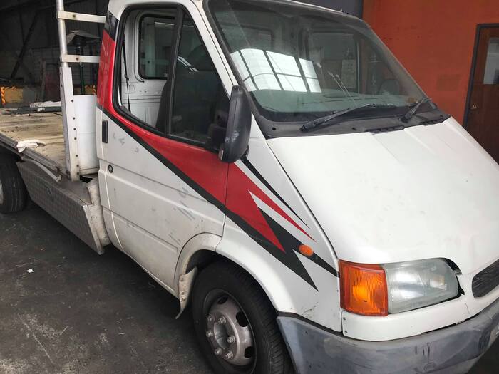 sell my car melbourne Car removal Melbourne of Melbourne VIP Cash For Cars Unit 3/2 Lace St - Photo 9 of 10