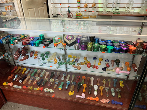  Empire Vapes And Tobacco of Empire Vapes And Tobacco 1267 Woodbourne Road - Photo 3 of 3